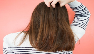 [哪些日常生活習慣會傷害髮質？一起看看你是否犯了這些錯！]